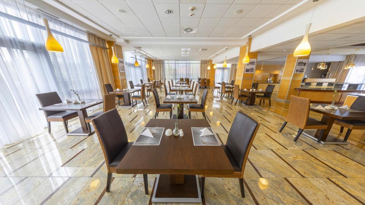 Hotel Leda Spa - Adults Only Колобжег Экстерьер фото