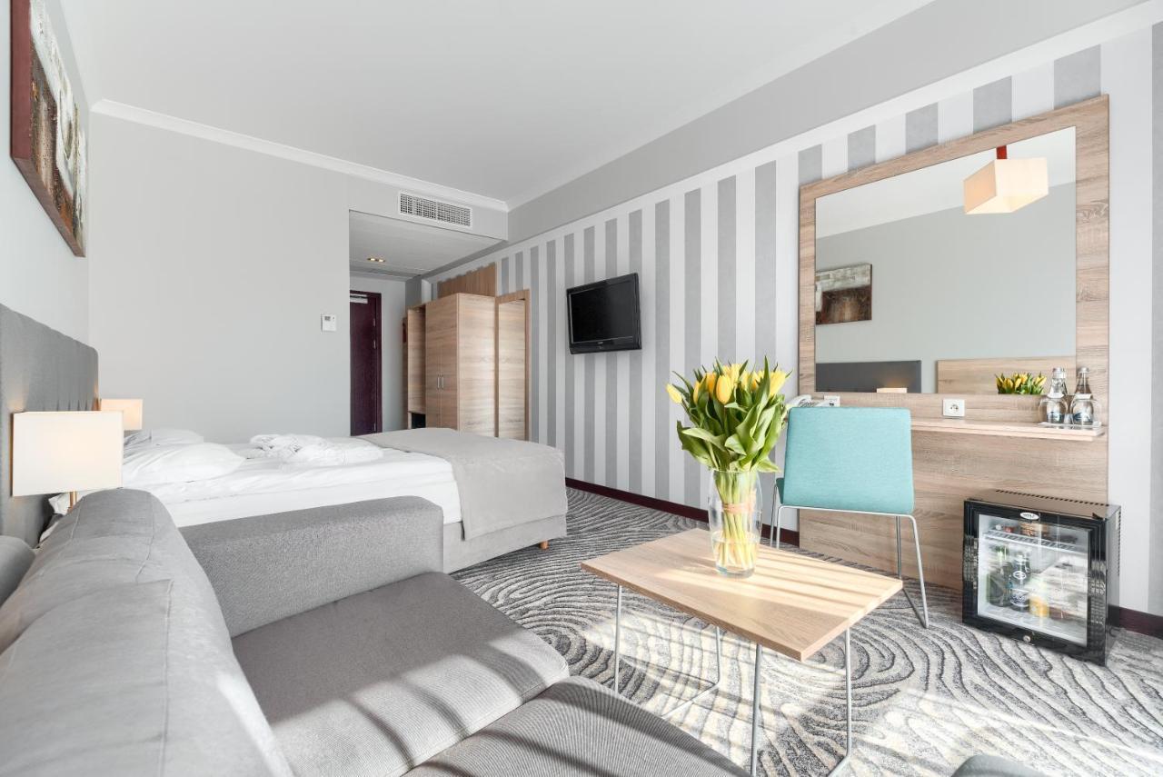 Hotel Leda Spa - Adults Only Колобжег Экстерьер фото