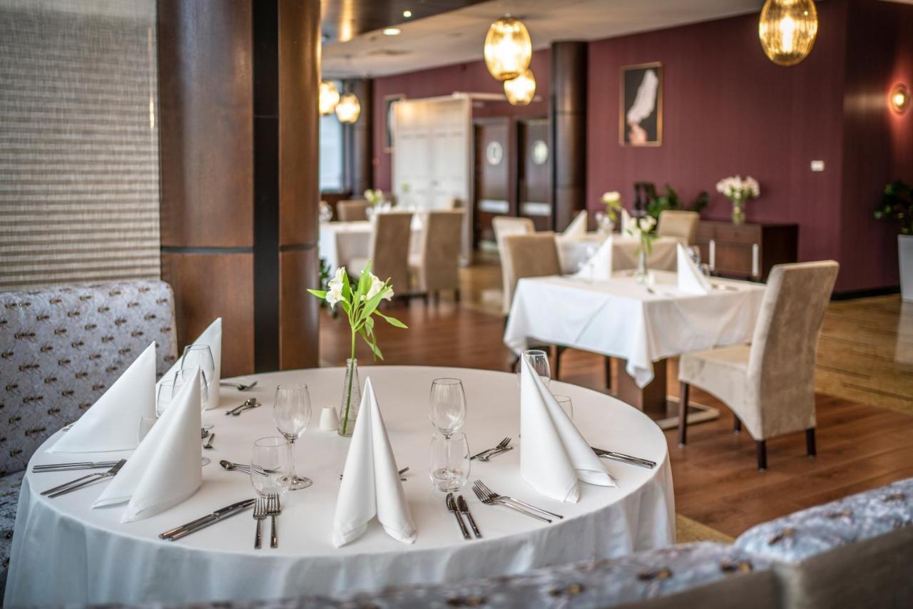 Hotel Leda Spa - Adults Only Колобжег Экстерьер фото