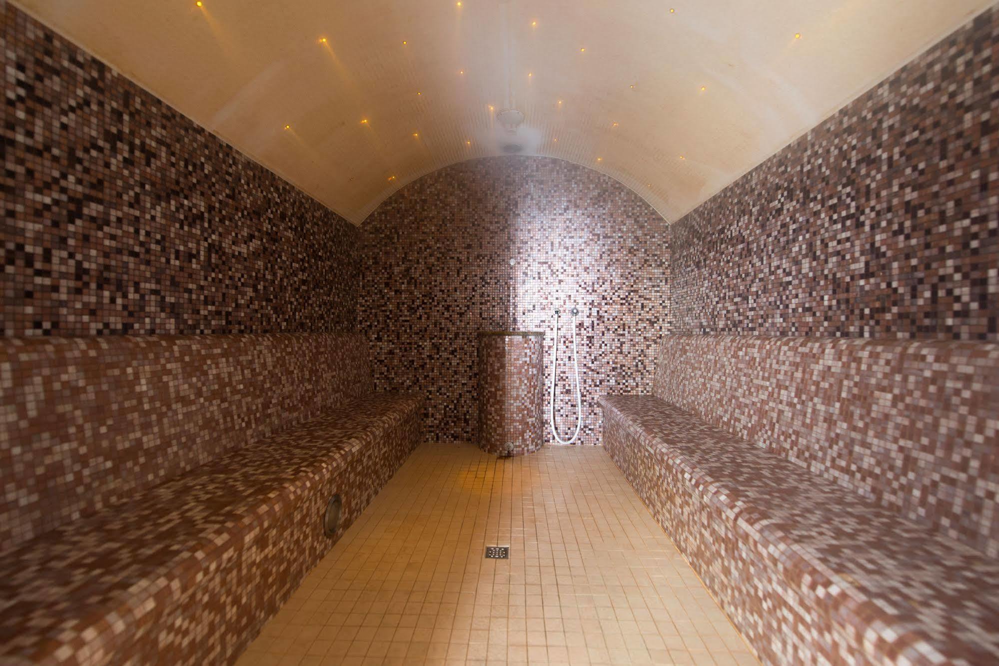 Hotel Leda Spa - Adults Only Колобжег Экстерьер фото